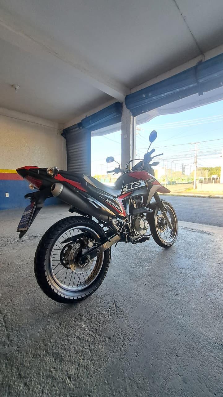 HONDA BROS 160 ESDD TRASEIRA DIREITA